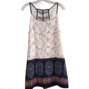 Sleeveless A-line boho panel shift dress w open back